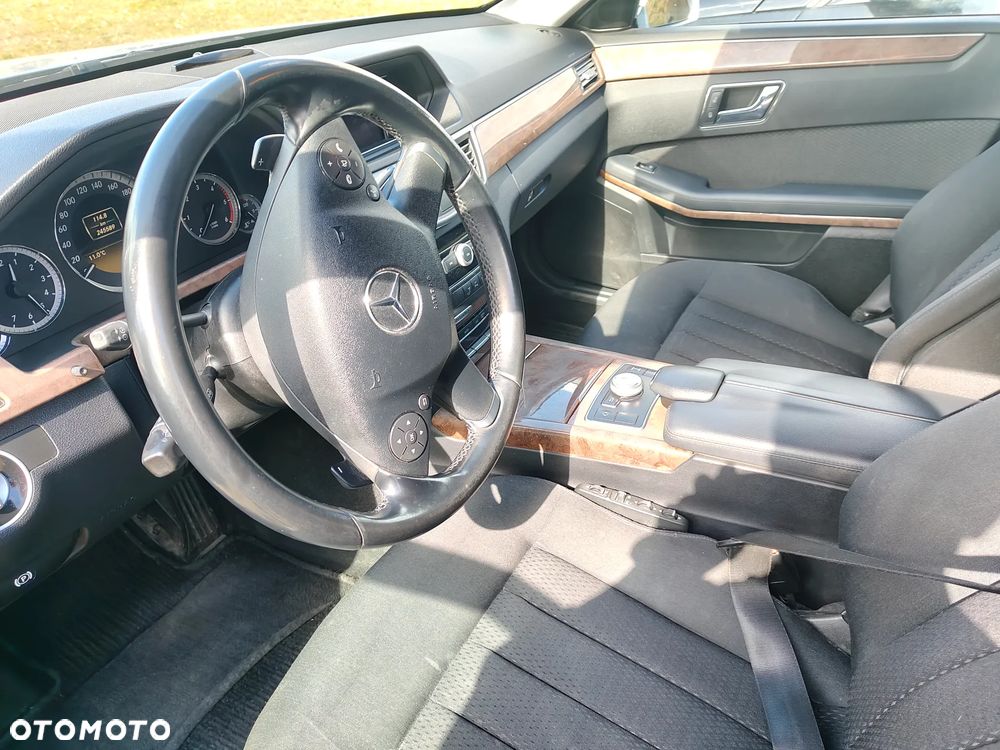 Mercedes-Benz Klasa E 300 CDI BlueEff Elegance - 10