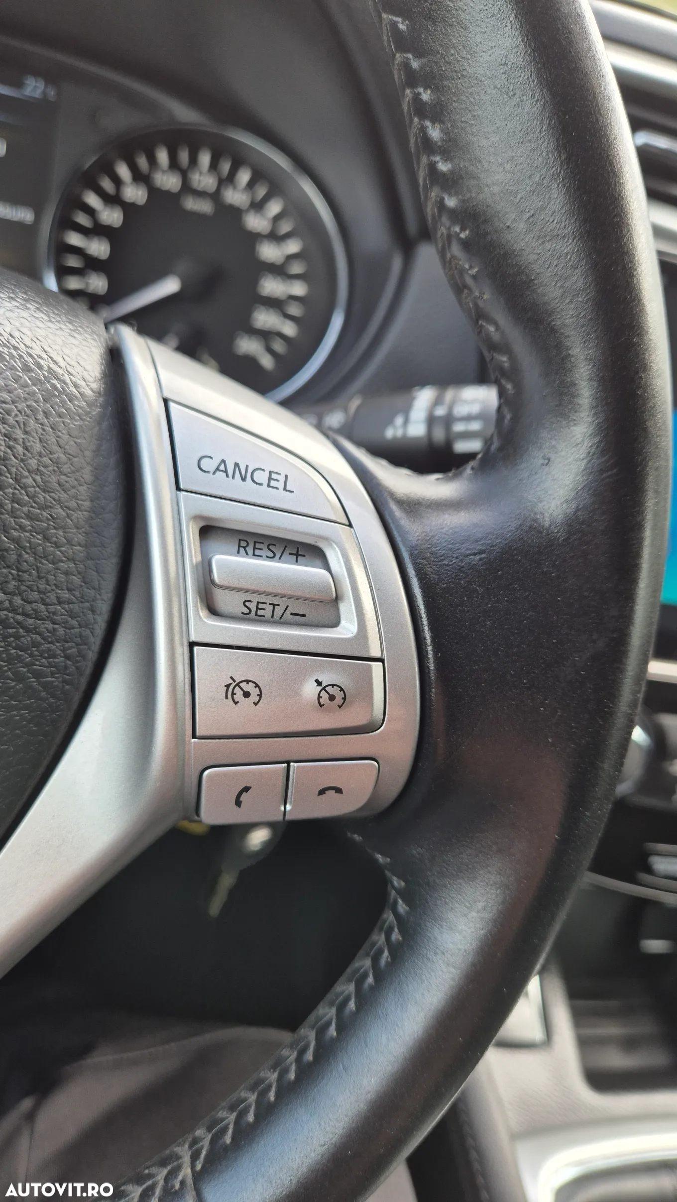 Nissan Qashqai 1.5 DCI N-Connecta - 26