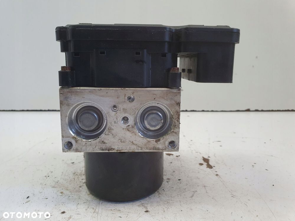 Volvo V70 III S80 II POMPA ABS hamulcowa Sterownik 31329139 P31329139 - 12