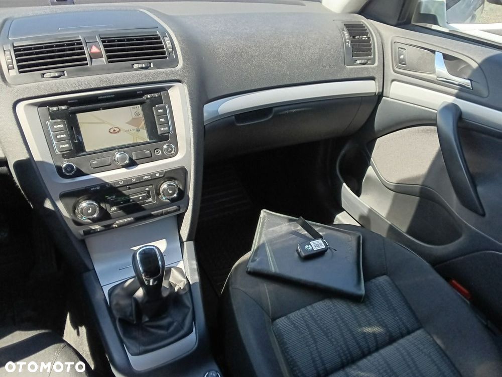 Skoda Octavia - 14