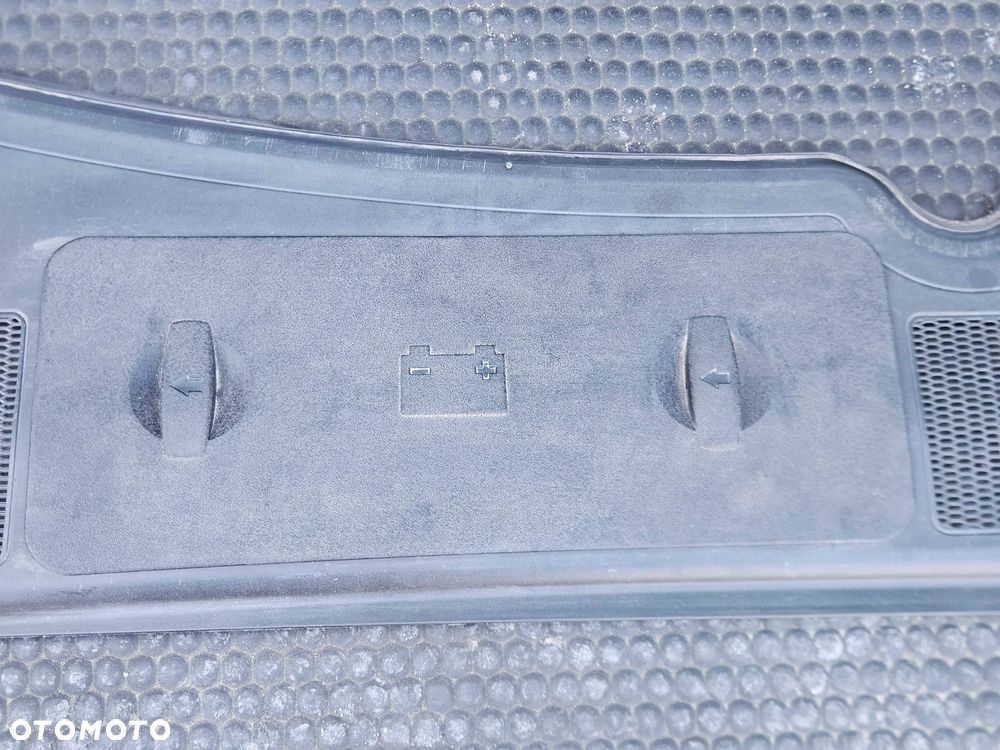 Podszybie 8E1819417B 8E1819422 Osłona Pokrywa Akumulatora Akumulator Plastik Audi A4 B6 B7 Europa - 7