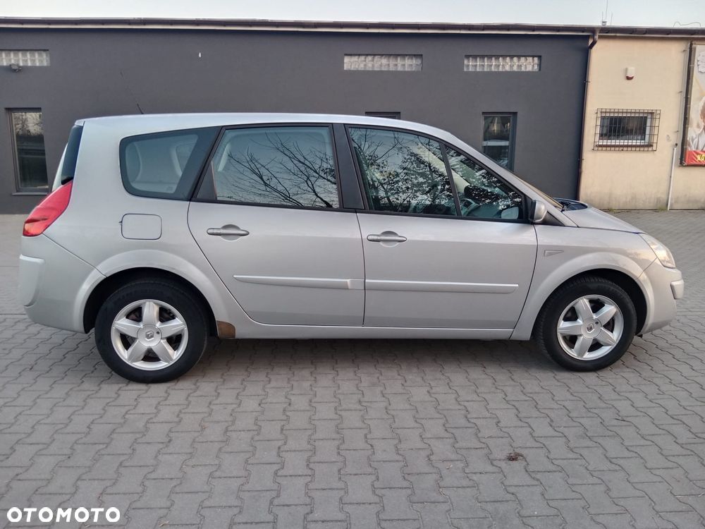 Renault Grand Scenic 1.6 16V 110 Expression - 9