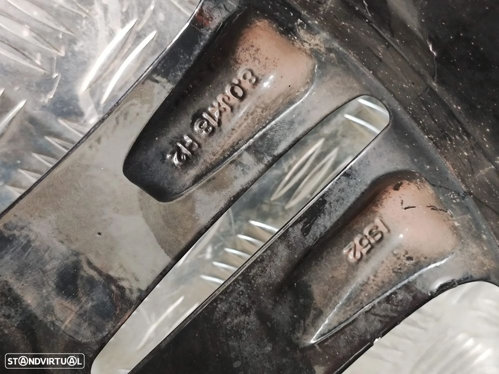 Conjunto Jantes 18 BMW Serie 1 F20 LCI 7,5J 8J ET45 ET52 5x120 - 13