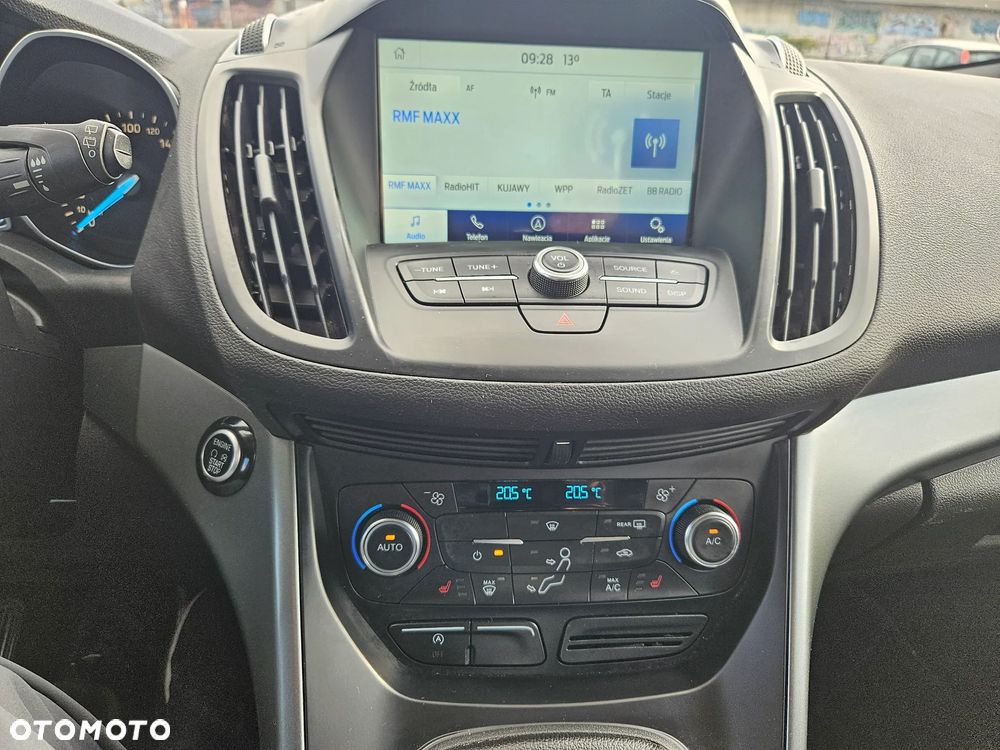 Ford Kuga - 20