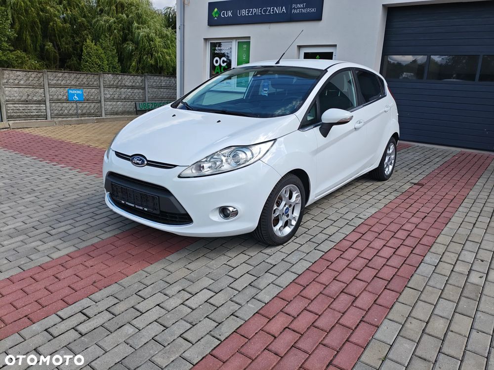 Ford Fiesta - 2