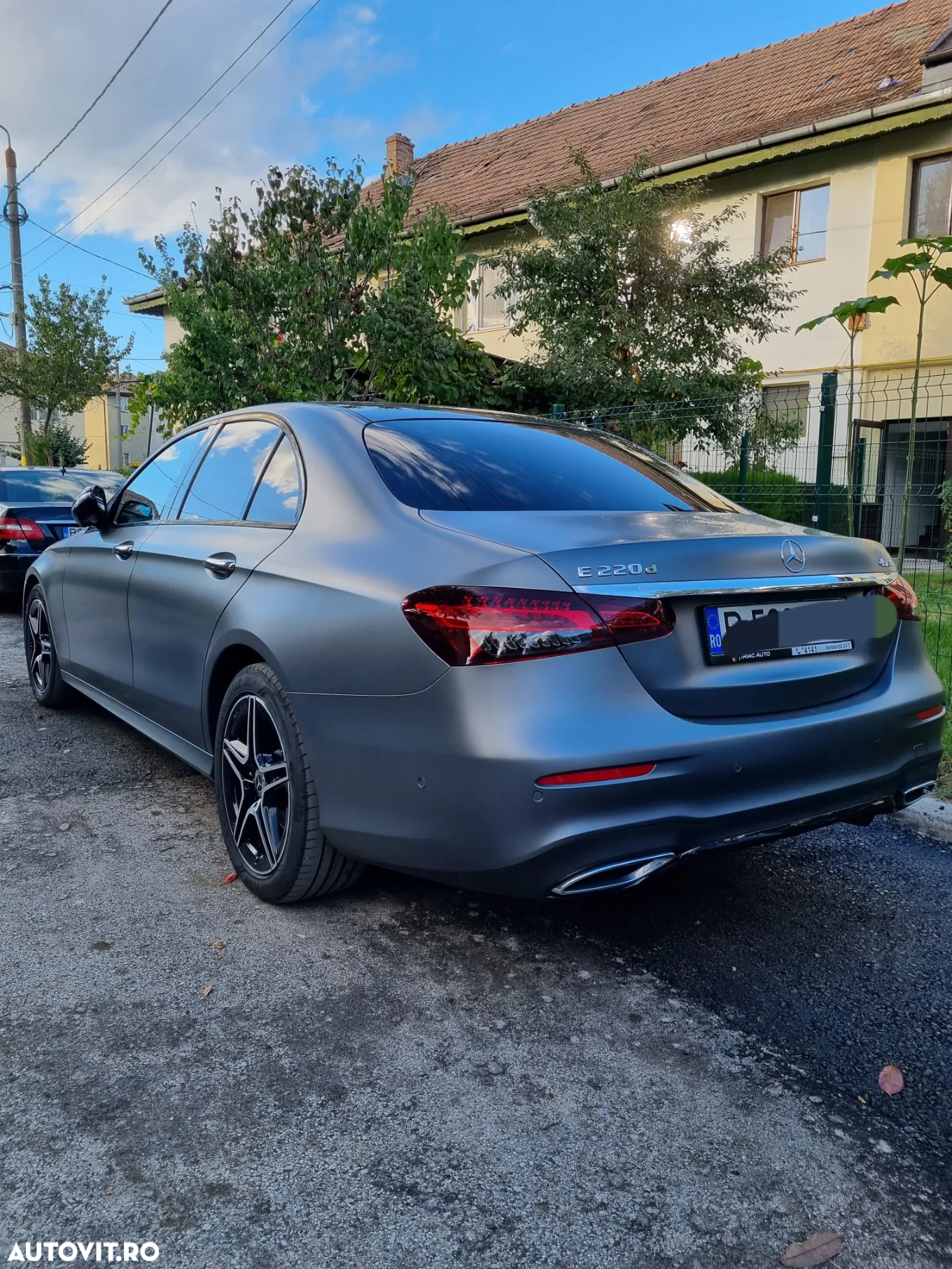 Mercedes-Benz E - 2
