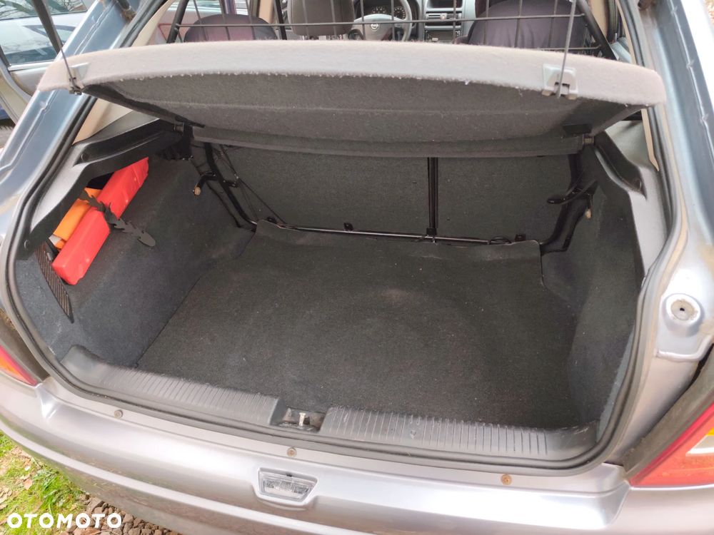 Opel Astra - 14