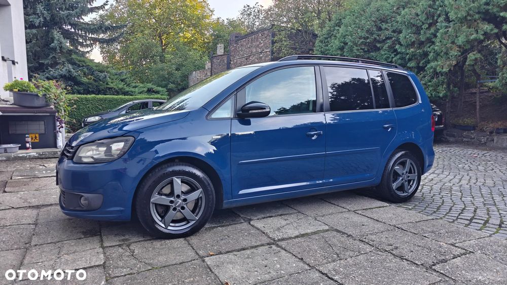 Volkswagen Touran 2.0 TDI DPF MATCH - 2