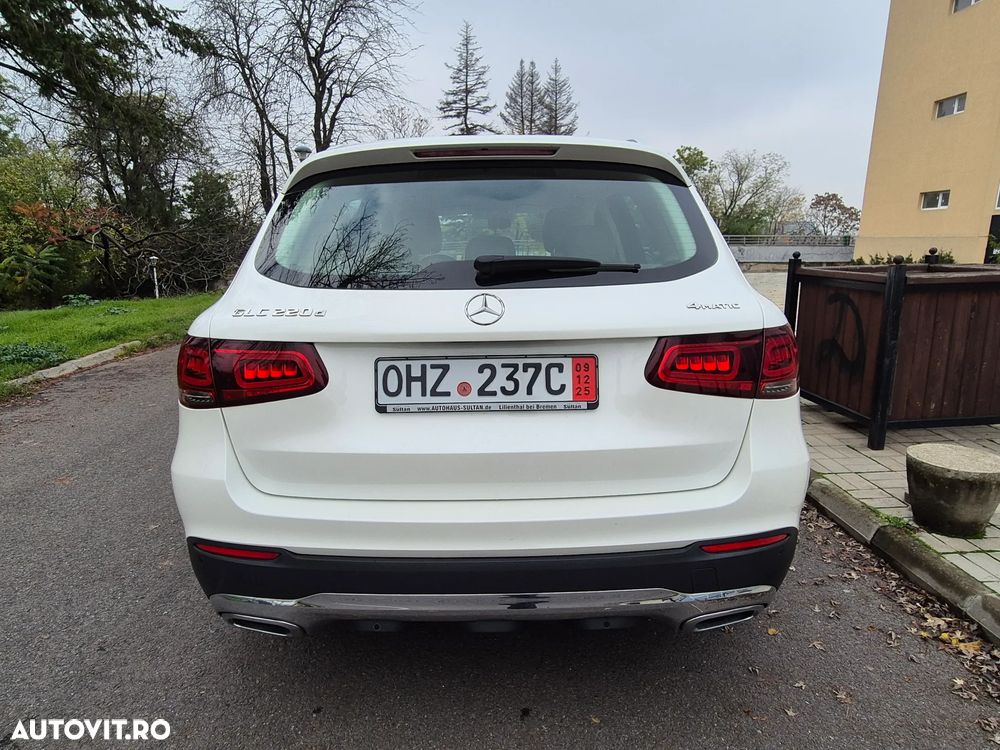 Mercedes-Benz GLC 220 d 4MATIC - 27
