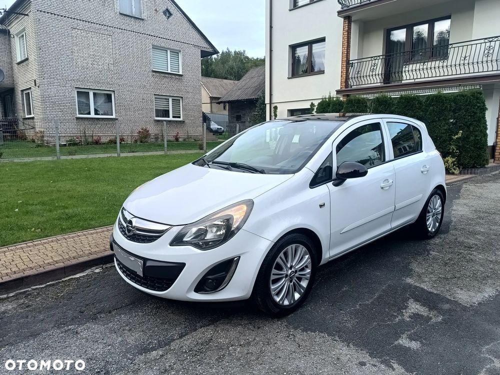 Opel Corsa 1.2 16V Cosmo S&S - 1