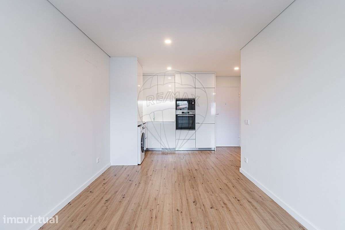 Apartamento T1 para venda - Grande imagem: 2/22