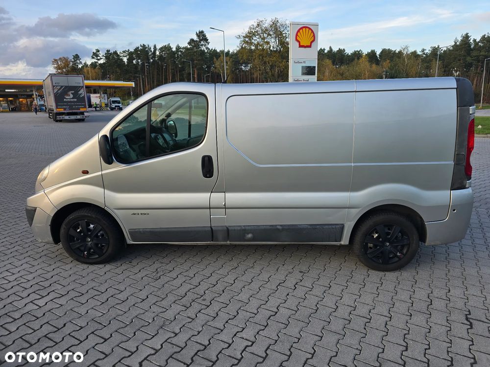 Renault Trafic - 2