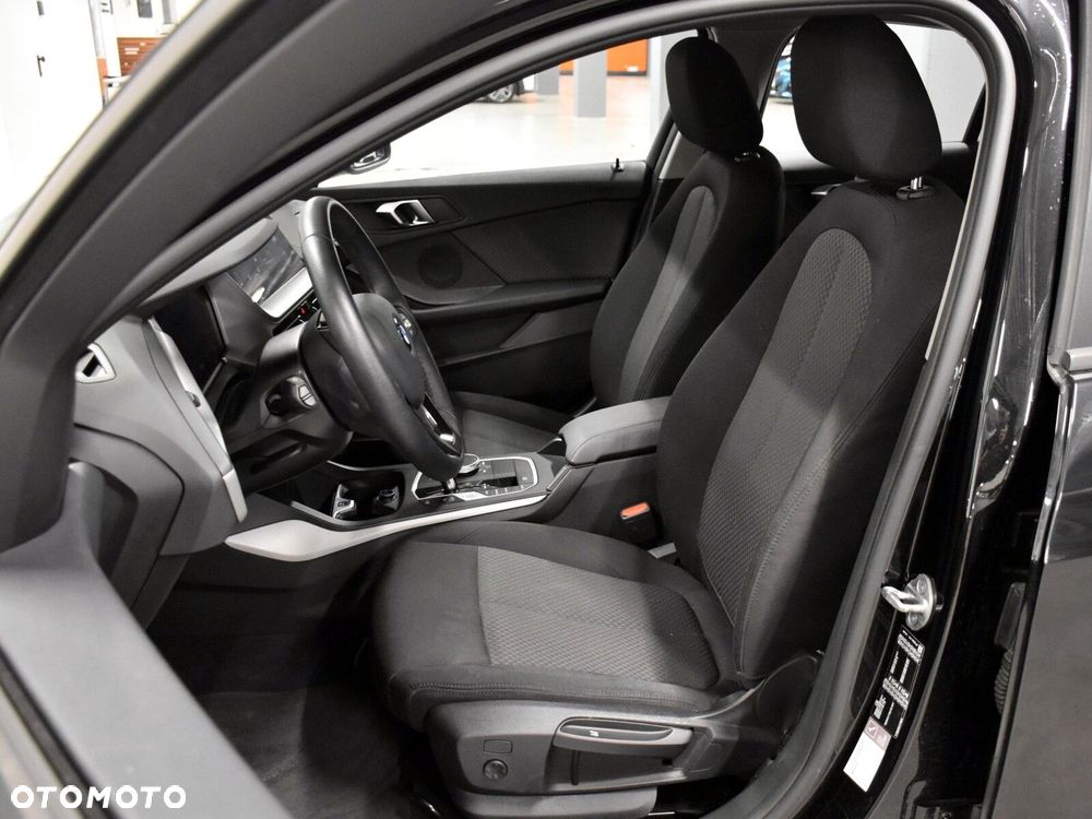 BMW Seria 1 - 10