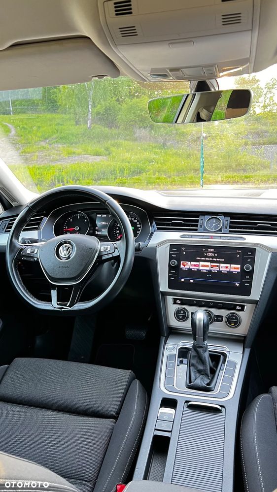 Volkswagen Passat 2.0 TDI BMT Comfortline DSG - 12