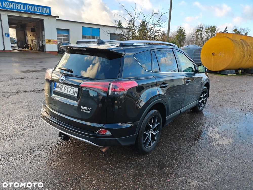 Toyota RAV4 Hybrid Premium 4x4 - 5