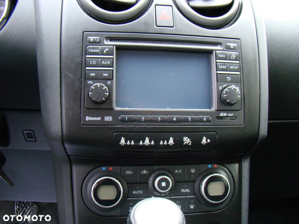 Nissan Qashqai 2.0 tekna - 28