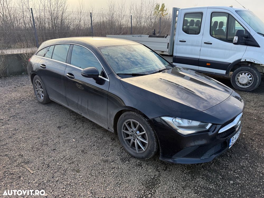 Mercedes-Benz CLA - 12