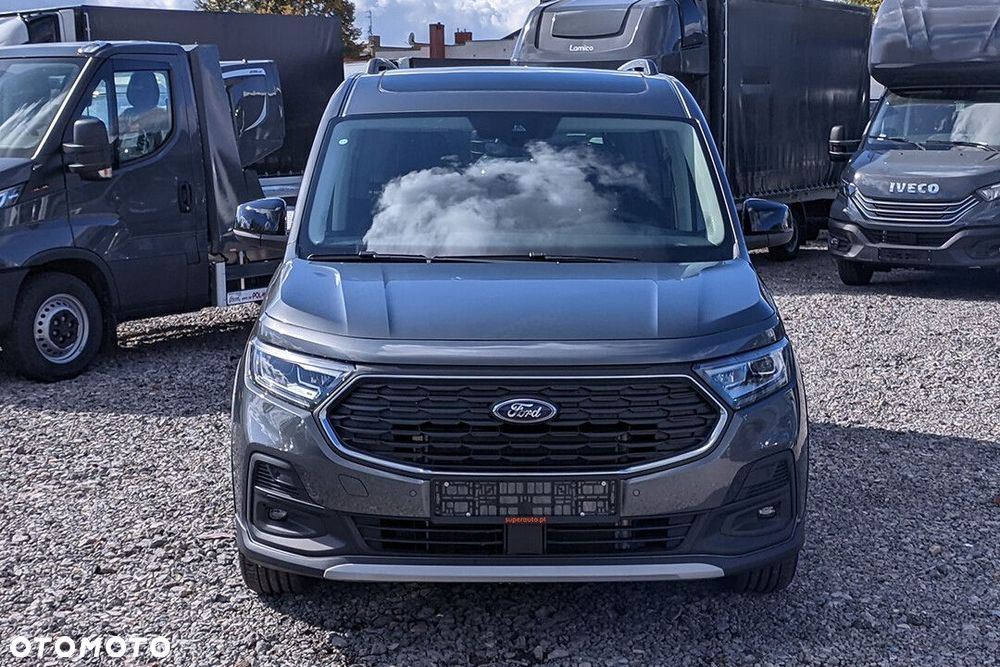 Ford Tourneo Connect - 4