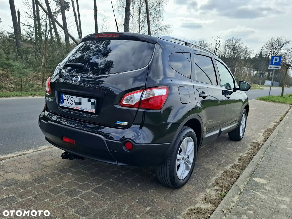 Nissan Qashqai+2 - 4