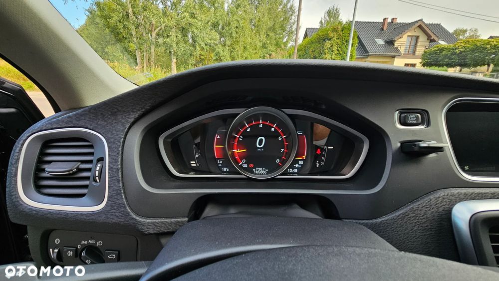 Volvo V40 Cross Country T4 AWD Drive-E Ocean Race - 9