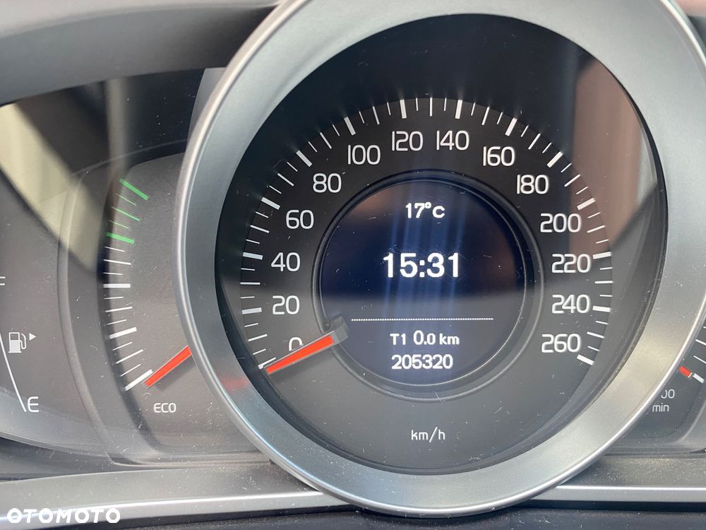 Volvo V40 D3 Drive-E Kinetic - 2