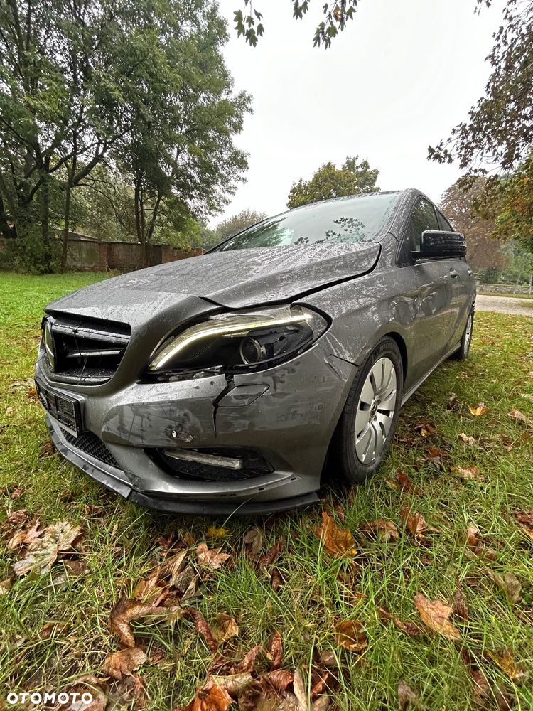 Mercedes-Benz Klasa B 180 CDI - 2