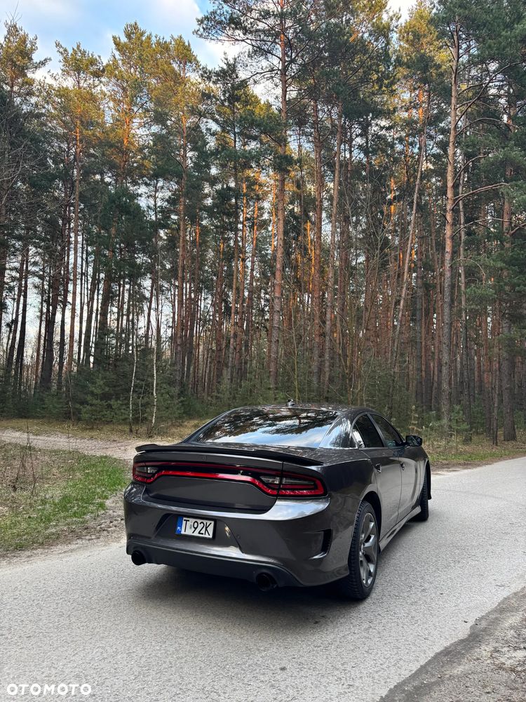 Dodge Charger - 3