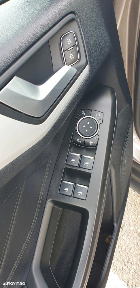 Ford Focus - 14