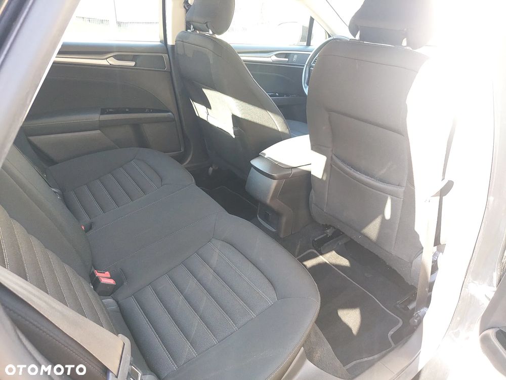 Ford Mondeo 2.0 TDCi Silver X (Amb.) - 13