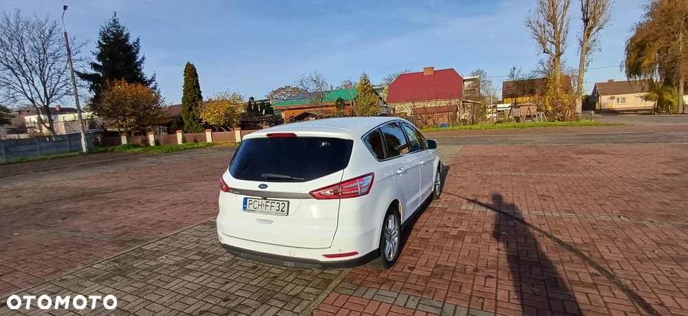 Ford S-Max 2.0 TDCi Titanium PowerShift - 6