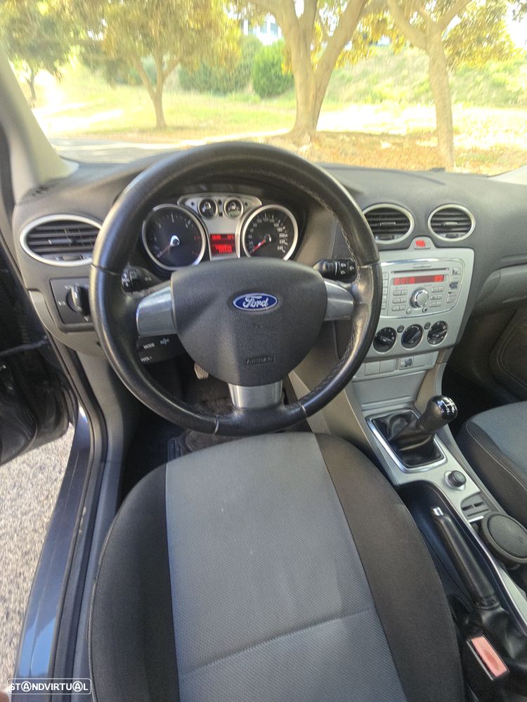 Ford Focus 1.6 TDCi Sport - 17