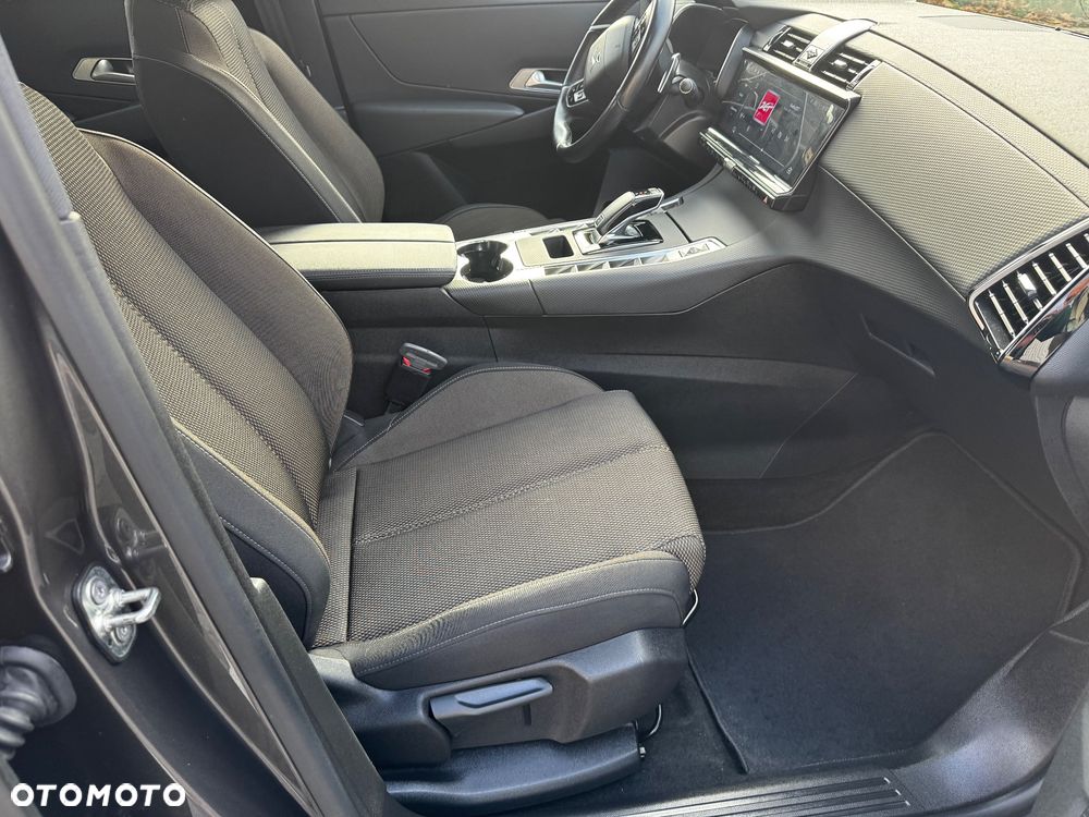 DS Automobiles DS 7 Crossback - 16