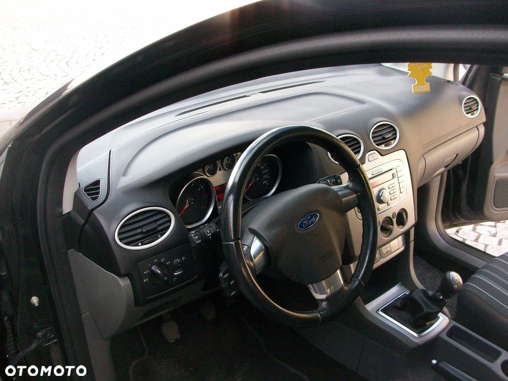 Ford Focus 1.6 FX Gold / Gold X - 18