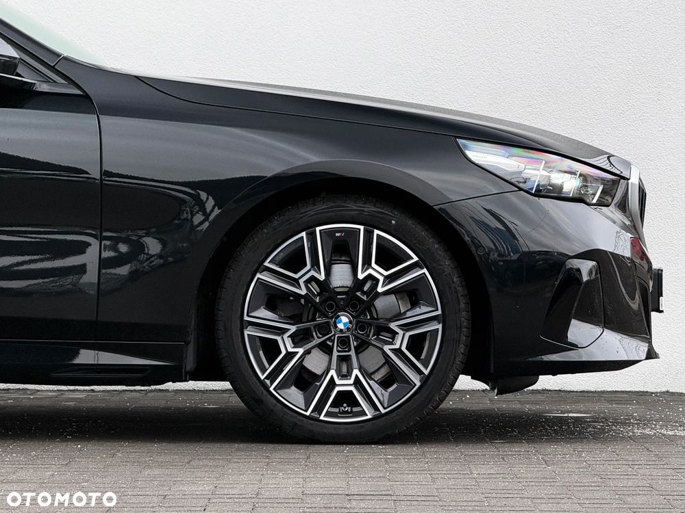 BMW Seria 5 - 11
