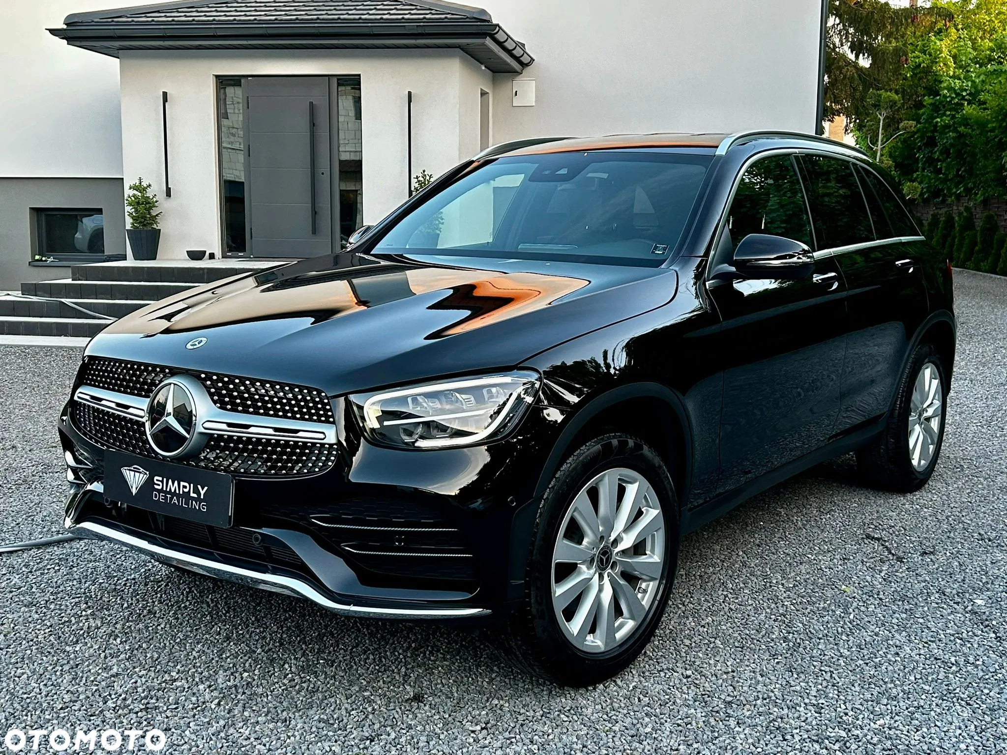 Mercedes-Benz GLC - 2