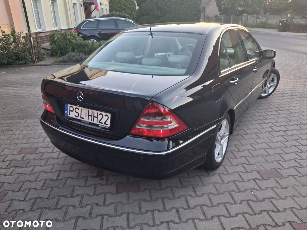Mercedes-Benz Klasa C - 38