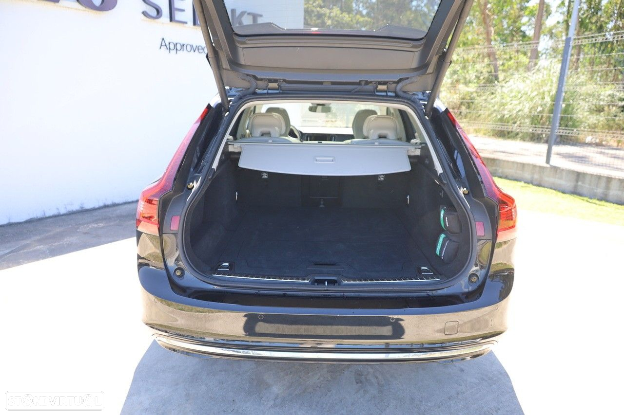 Volvo V90 2.0 T6 PHEV Inscription AWD - 7