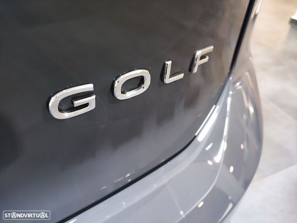 VW Golf 2.0 TDI Life - 38