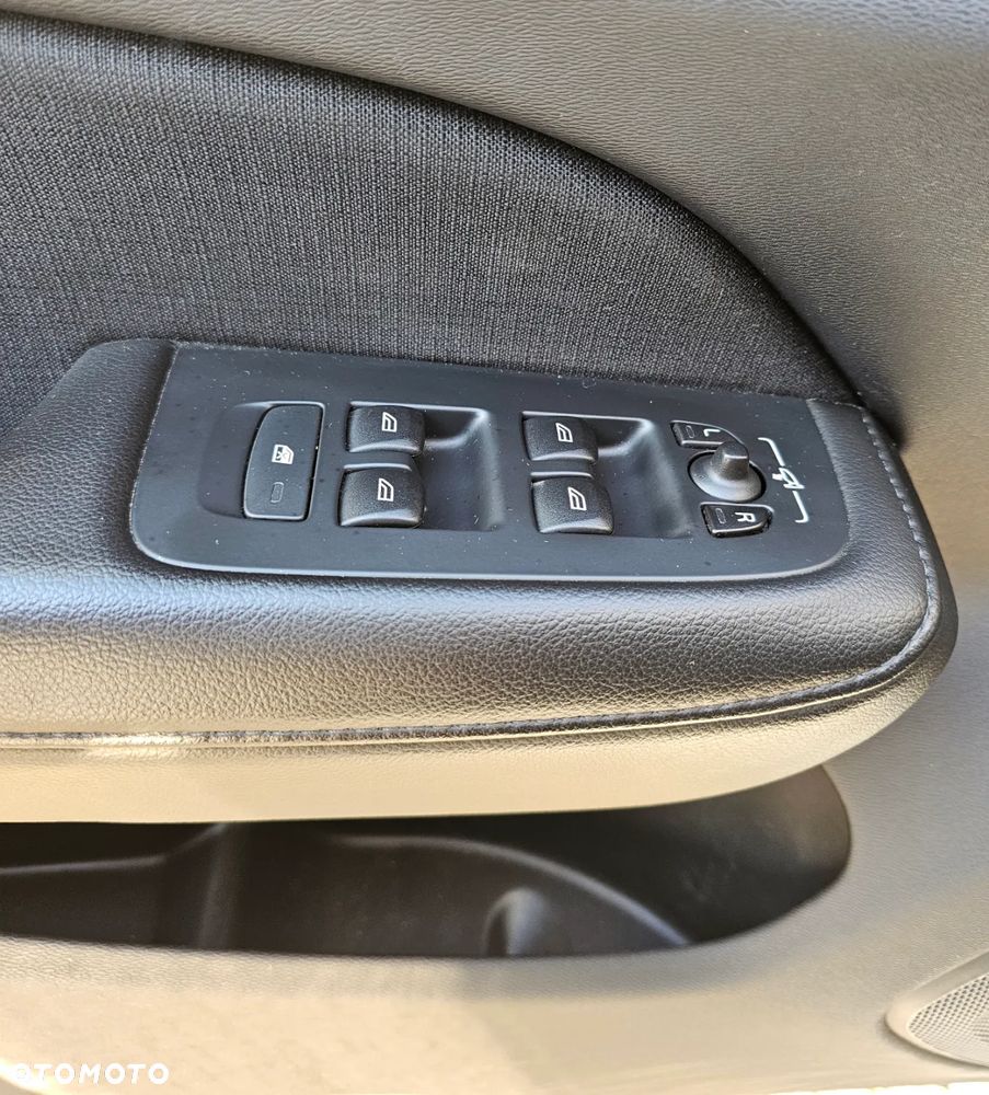 Volvo V60 - 23