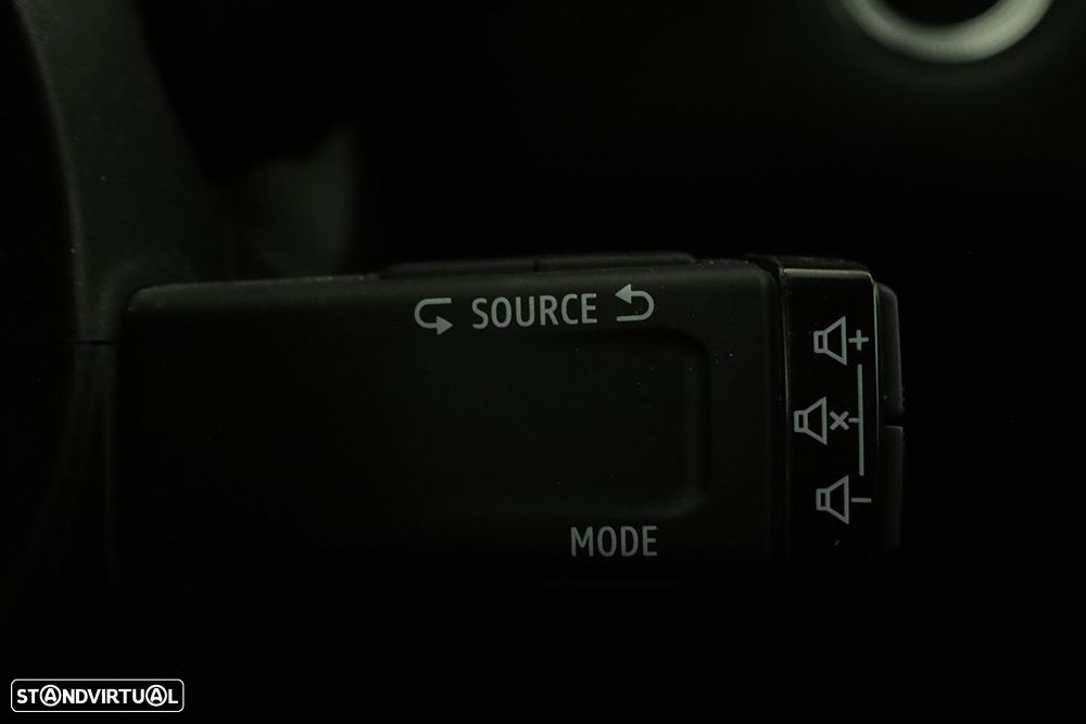 Renault Captur 1.0 TCe Techno Bi-Fuel - 19