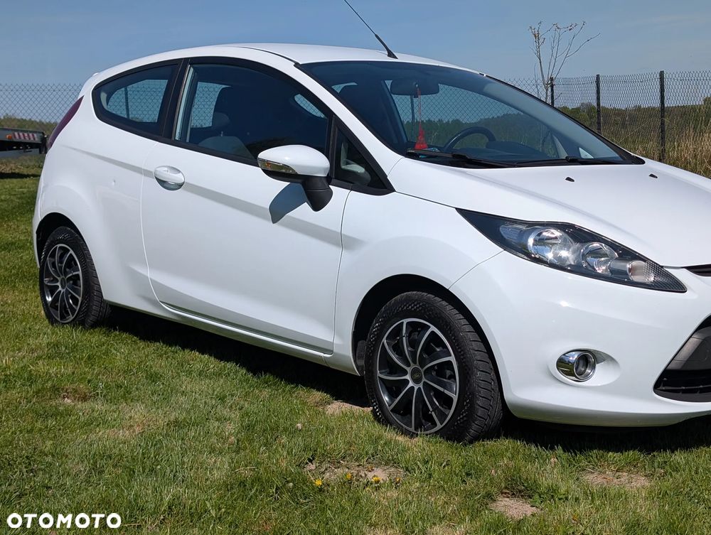 Ford Fiesta 1.25 Trend Edition - 20