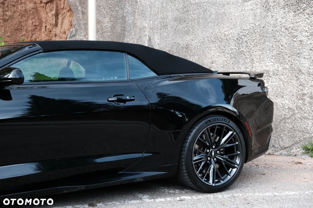 Chevrolet Camaro - 3