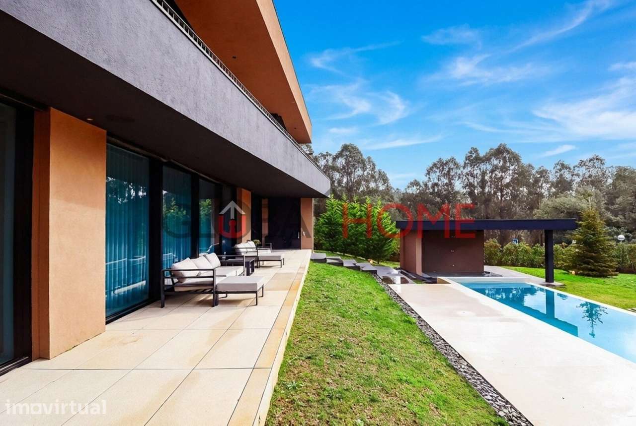 Moradia T5 com piscina na Quinta das Luzes - Grande imagem: 3/60