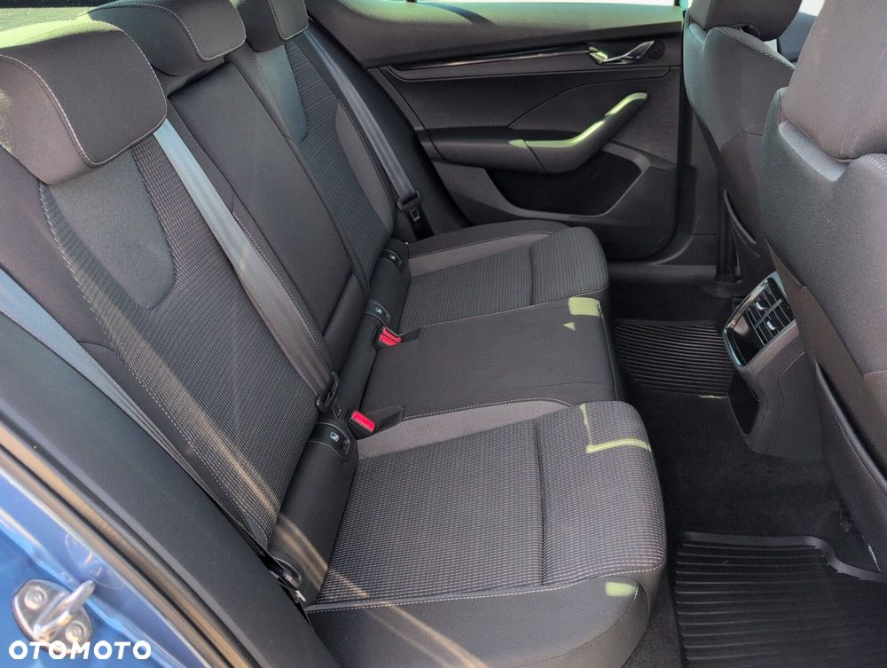 Skoda Octavia 1.5 TSI ACT Ambition - 11