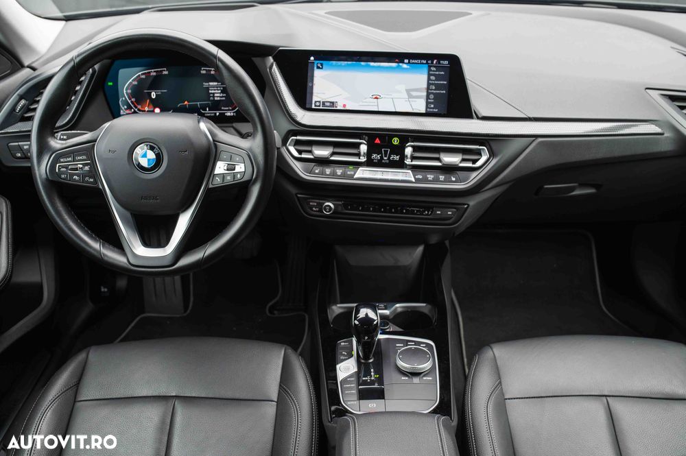 BMW Seria 2 218d Aut. - 6