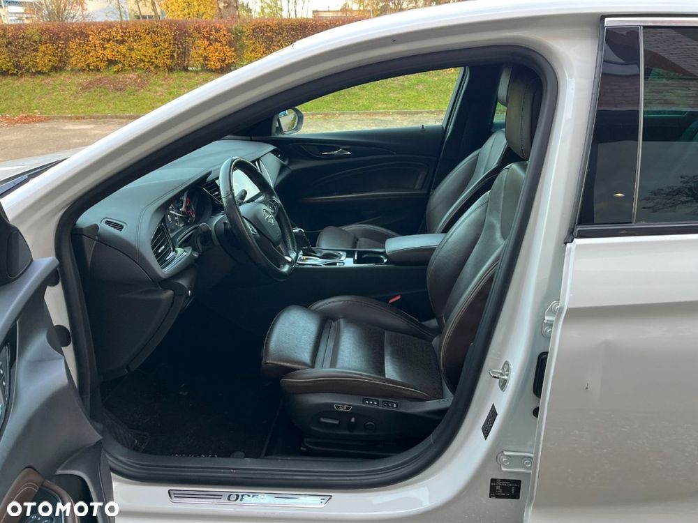 Opel Insignia 2.0 CDTI Executive - 23