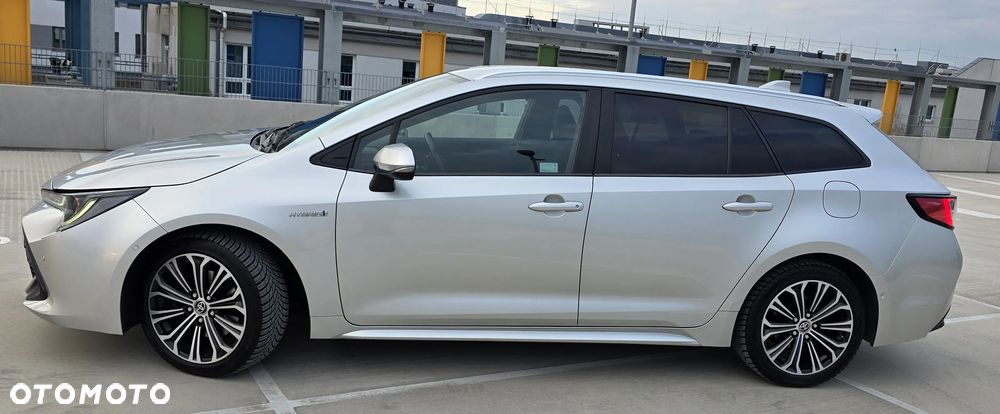 Toyota Corolla 2.0 Hybrid Comfort - 6