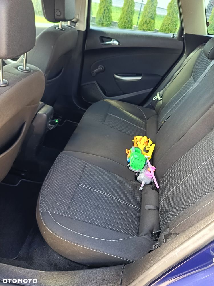 Opel Astra III 1.7 CDTI EcoFLEX - 12