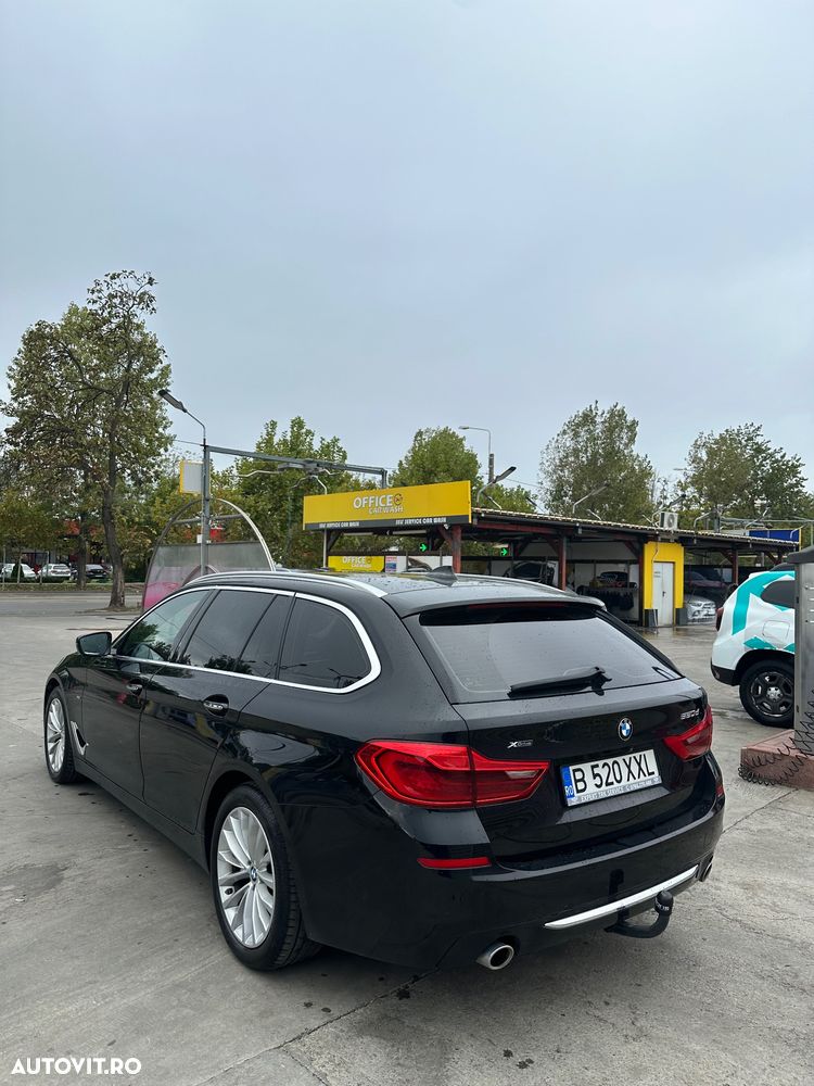 BMW Seria 5 520d xDrive Aut. Luxury Line - 7