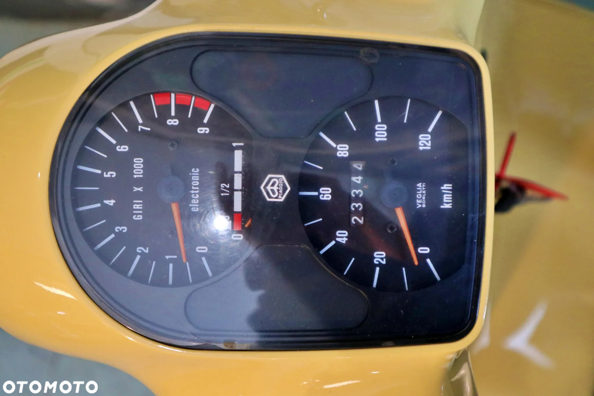 Piaggio Vespa - 9